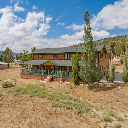 Bear Family Ranch - Perfect For Groups! Ideal Location For Stargazing And Sky Watching!